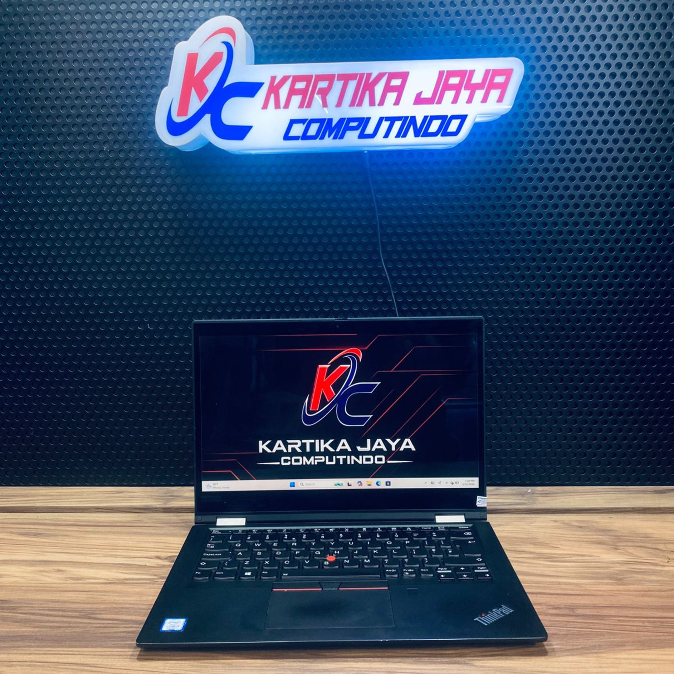 LENOVO TINKPAD X390 YOGA CORE I5 RAM 8 SSD 2ND TOUCHSCREEN